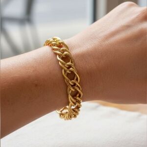 Vintage Napier Gold Plated Chunky Chain Bracelet – Patent 4,774,743